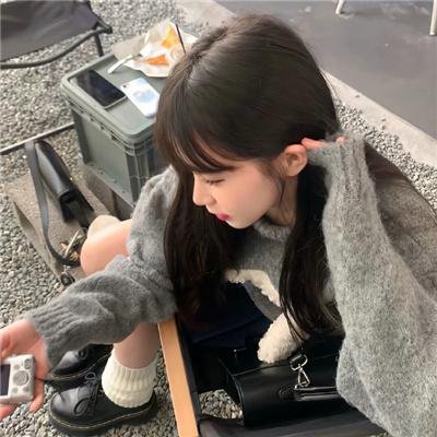 完蛋!我被桃花包围了